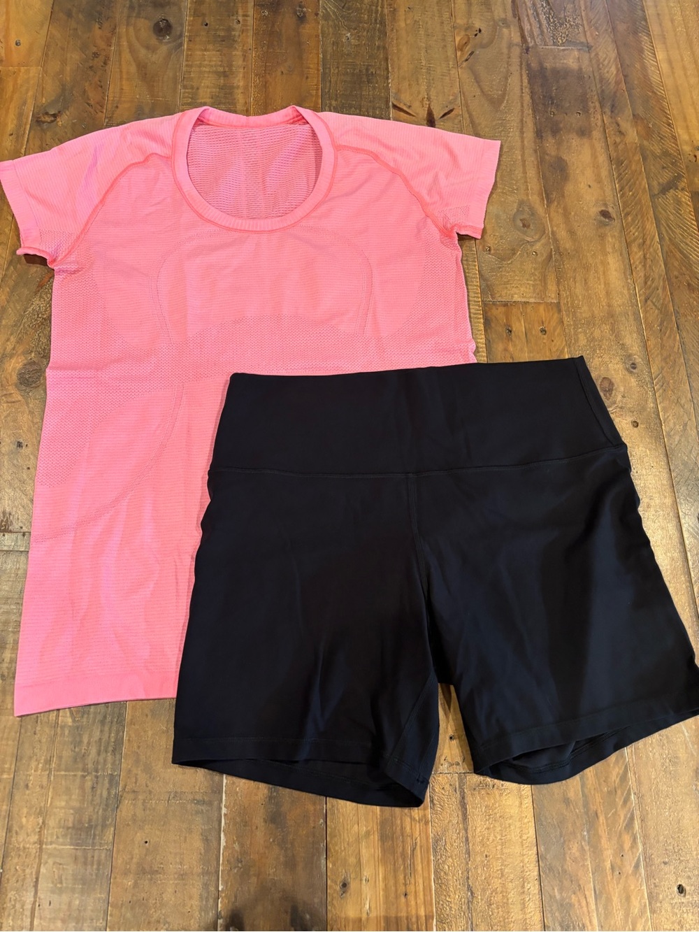 lululemon athletica Pink Short Sleeve Top & Black High-Rise Shorts